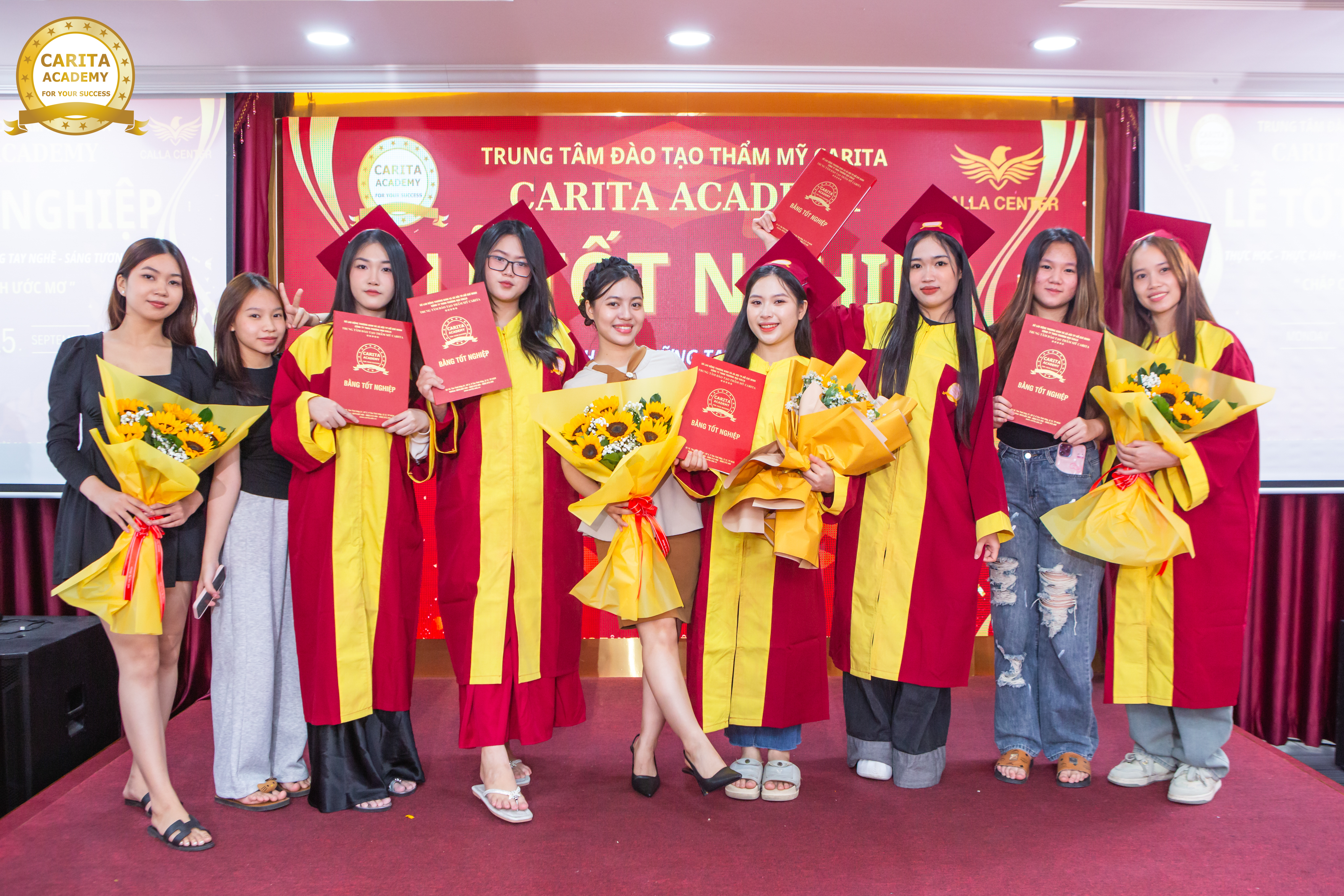 Lễ tốt nghiệp Carita Academy