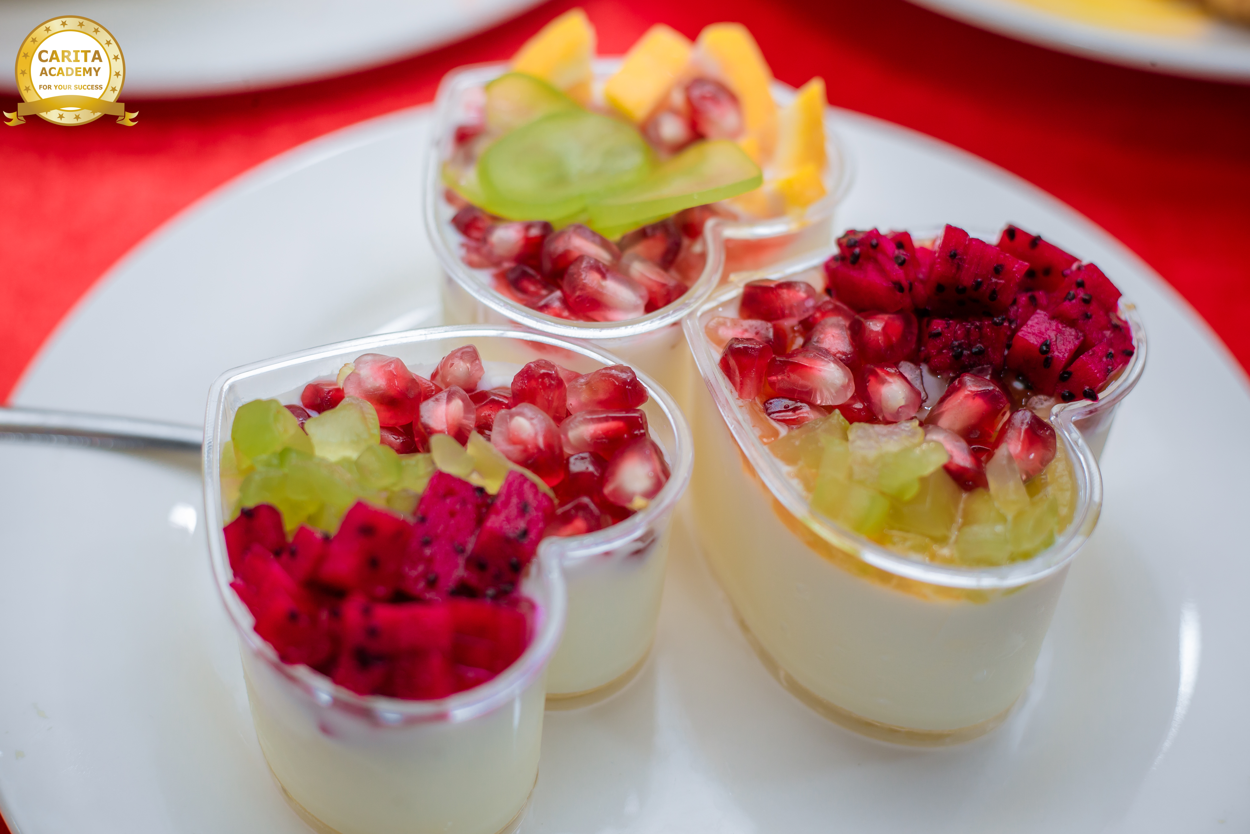 Carita chào mừng ngày 20-10-2025